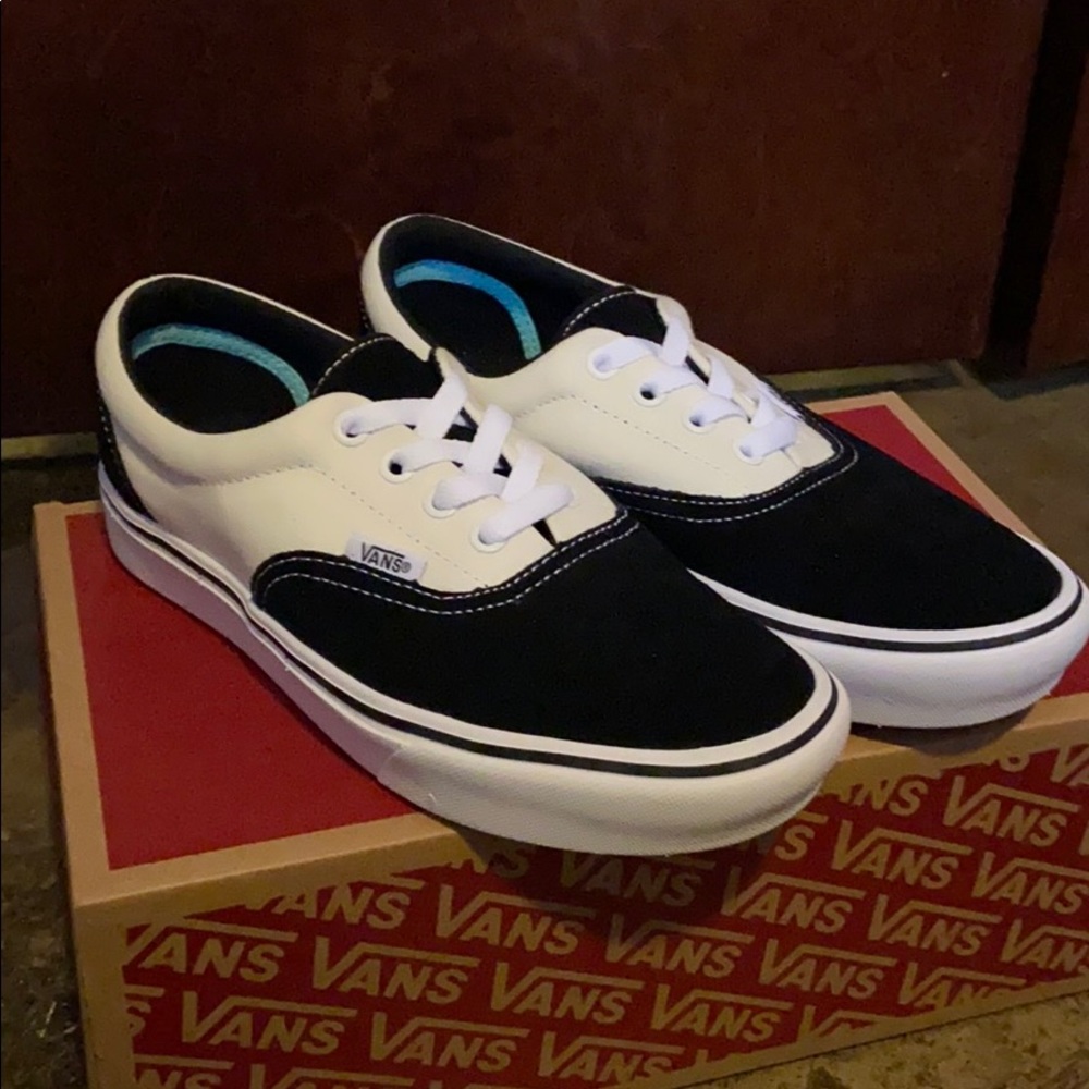 Vans comfycush era